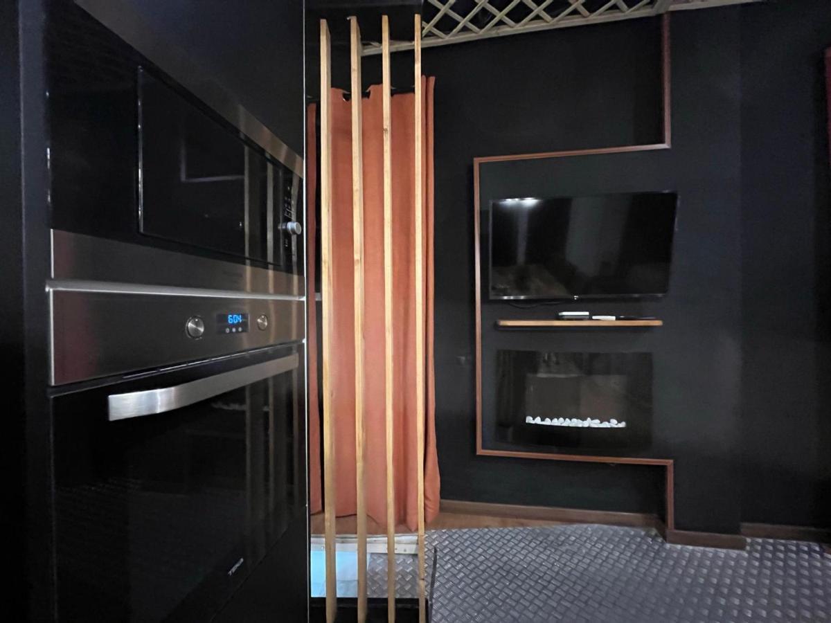 Chic4 Luxury Gran Via Lejlighed Madrid Eksteriør billede