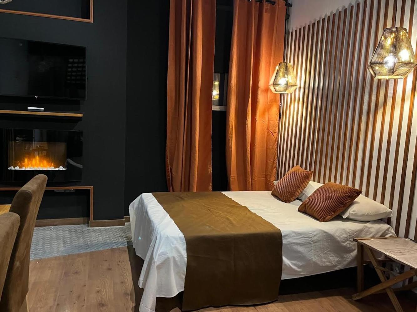 Chic4 Luxury Gran Via Lejlighed Madrid Eksteriør billede